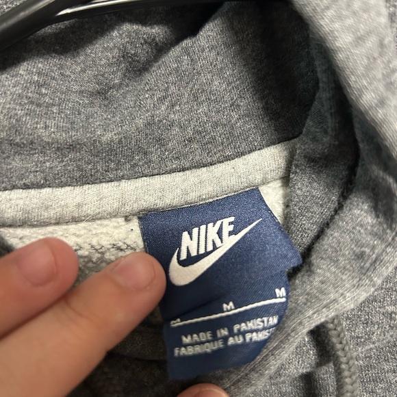 Sweatshirt - Picture 2 of 2